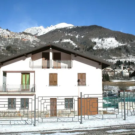 Hébergement de vacances House Mirelladue Temù