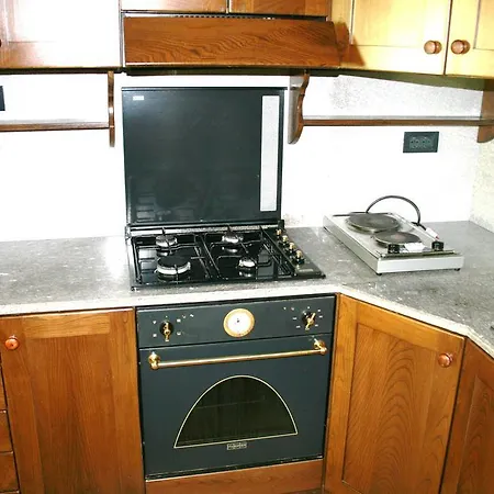 House Mirelladue בית נופש *