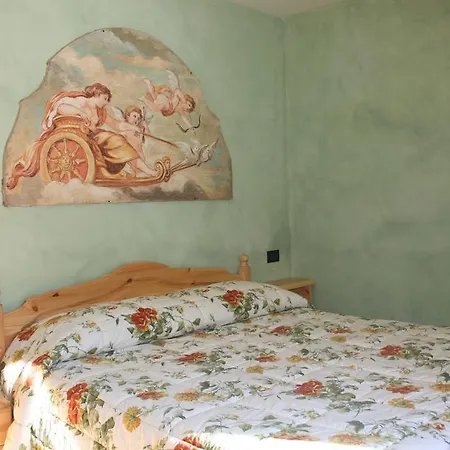 בית נופש House Mirelladue Temù