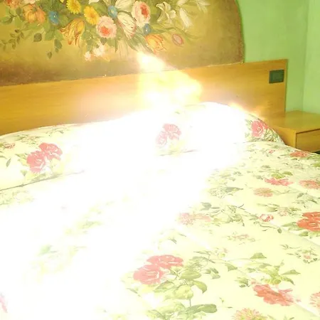 House Mirelladue בית נופש Temù